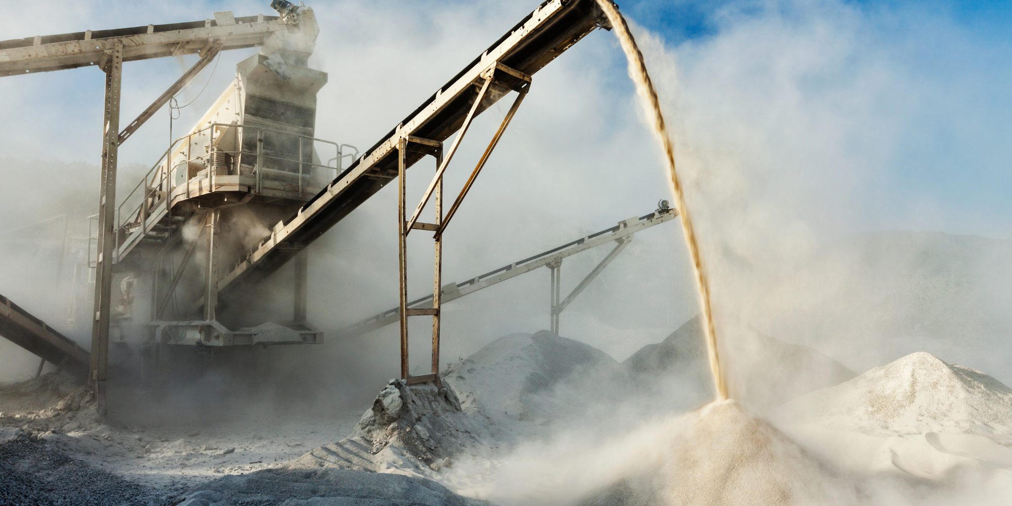 Guide To A Powerful Rock Crusher - Stone Crushing Machine